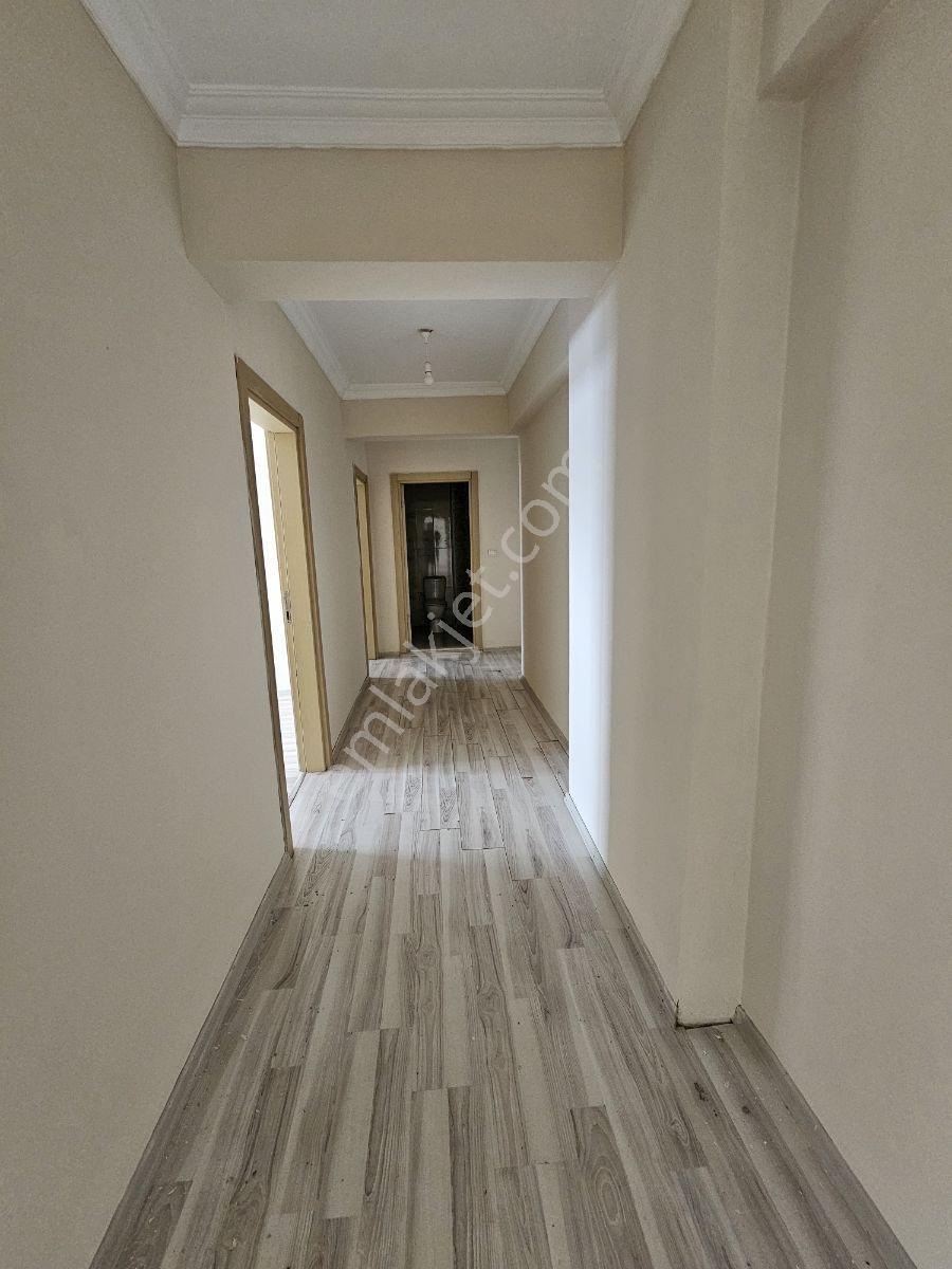 Ay Emlak'tan Armutlu Merkezde 3+1 Kiralık Daire - Görsel 11