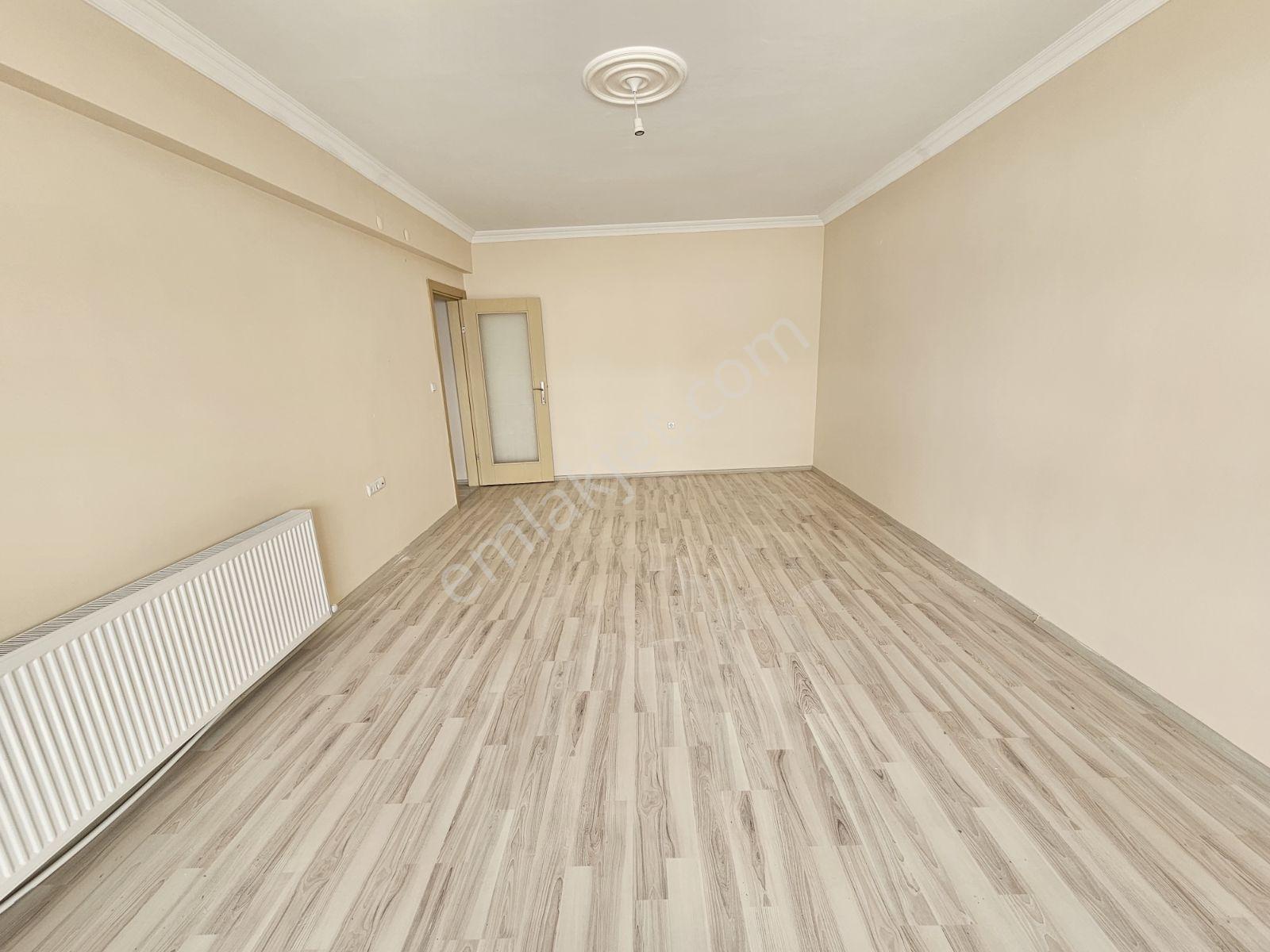 Ay Emlak'tan Armutlu Merkezde 3+1 Kiralık Daire - Görsel 16