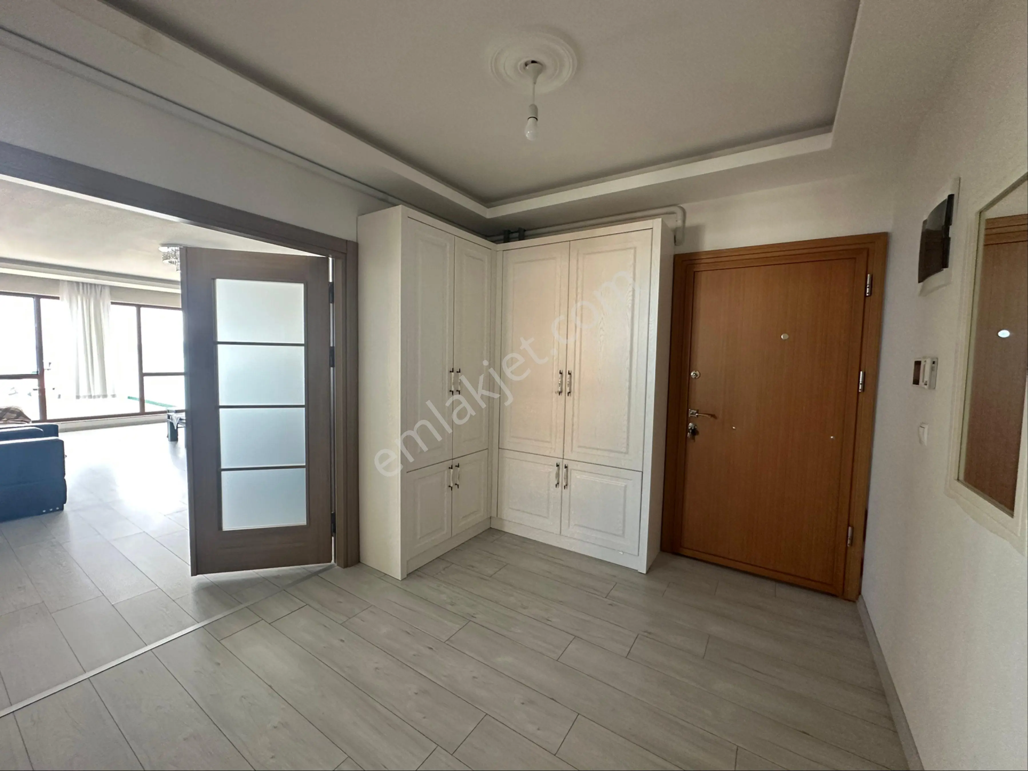 Trabzon Ortahisar Yalıncak Mh Satılık 4+1 Daire - Görsel 2