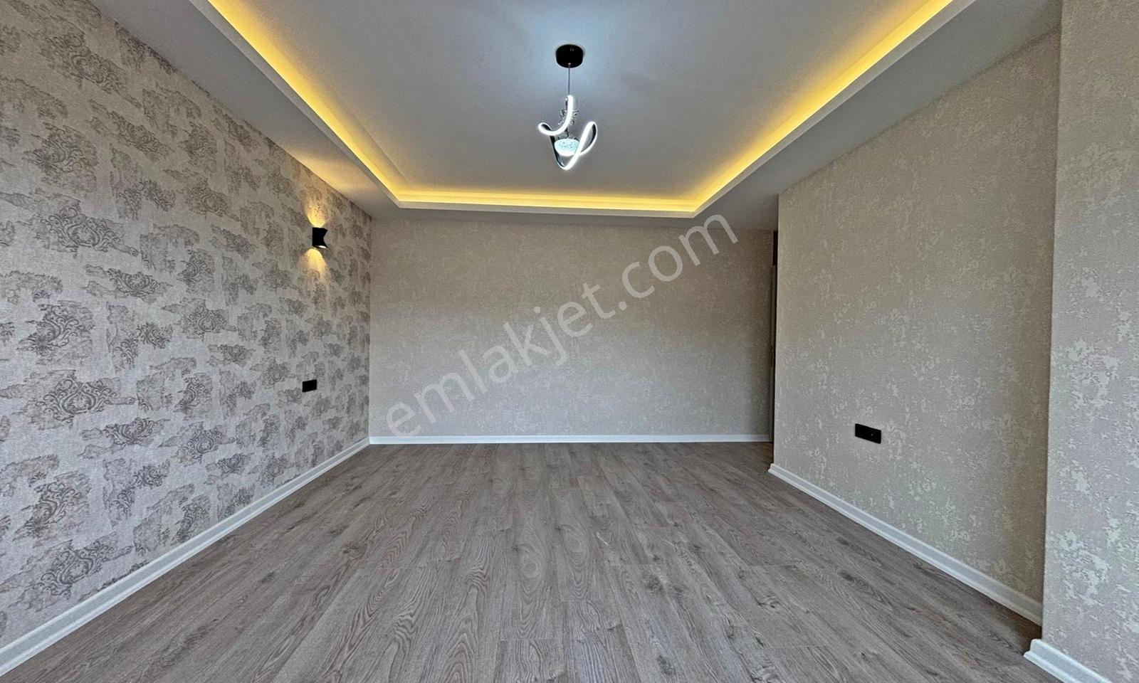 Bulvar'dan Orta Katta Geniş Merkezi Konumda Ful Yapılı 3+1 Daire - Görsel 31