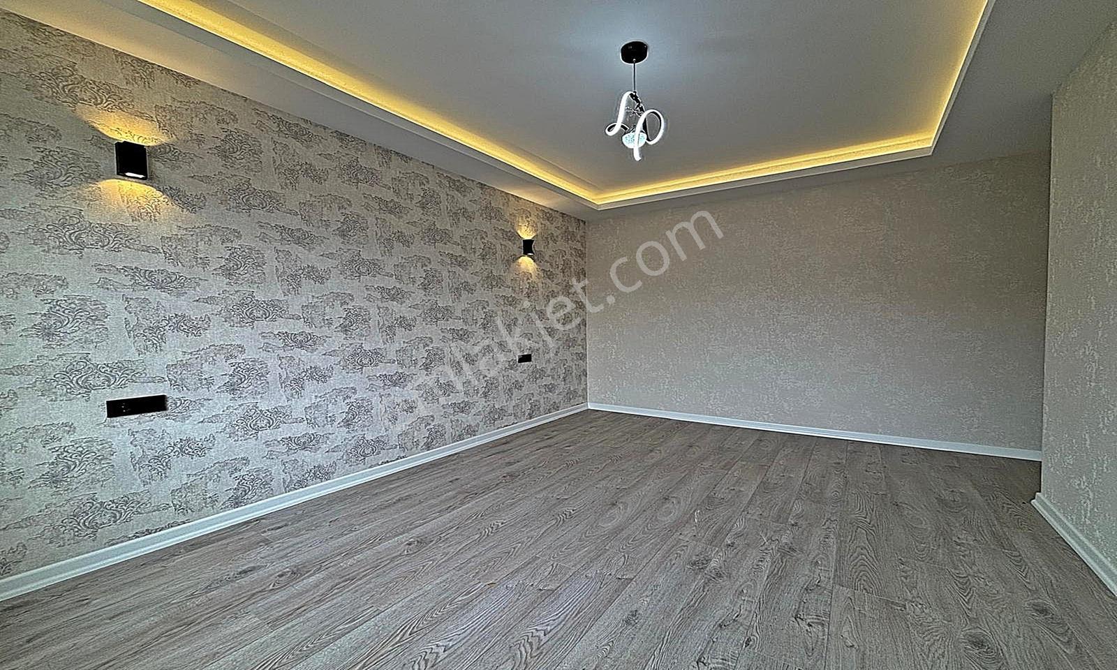 Bulvar'dan Orta Katta Geniş Merkezi Konumda Ful Yapılı 3+1 Daire - Görsel 27