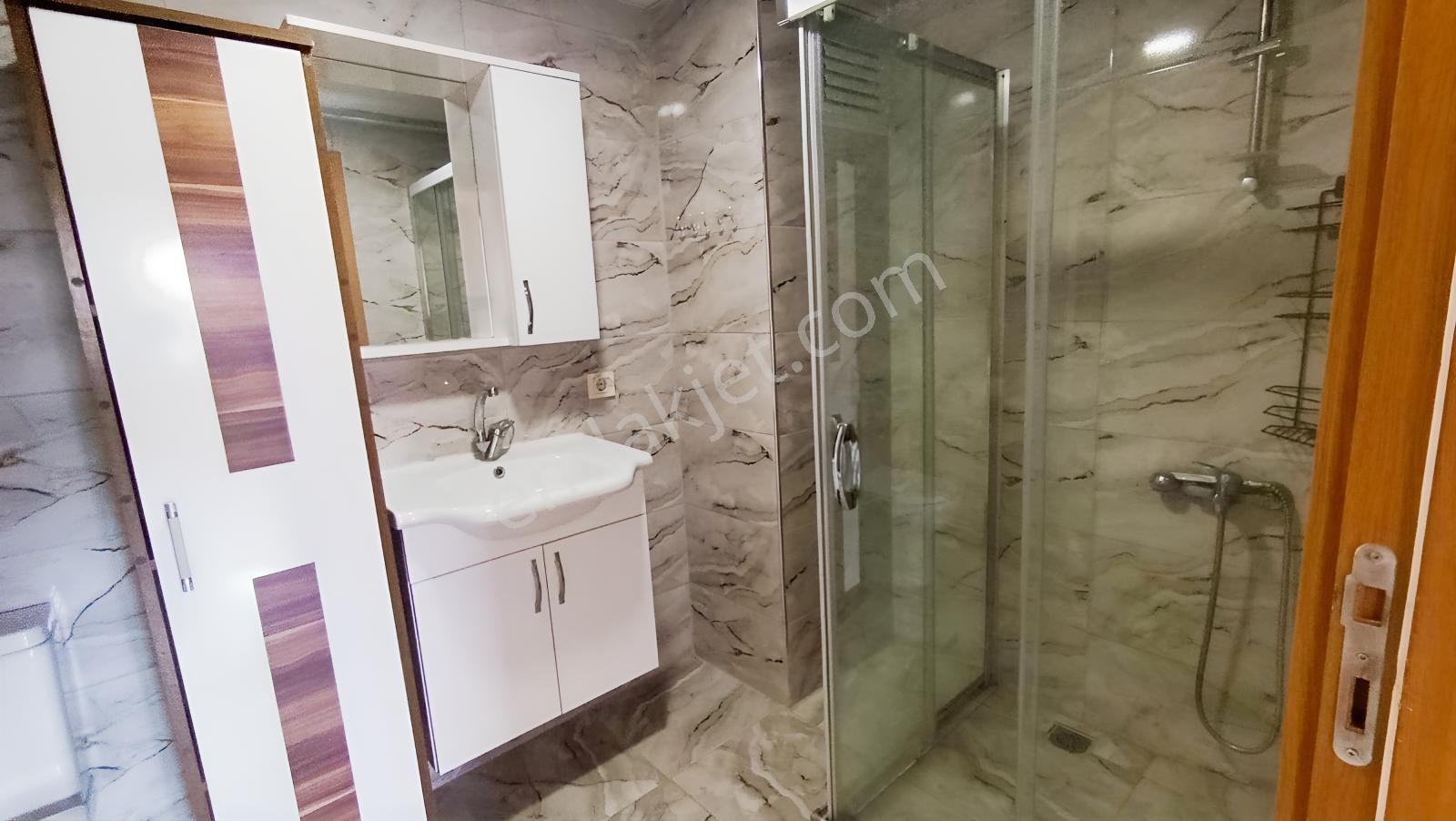 Kerim'den Ayvacık'da Kiralık Havuzlu 4+1 Ebeveyn Banyolu Daire - Görsel 35