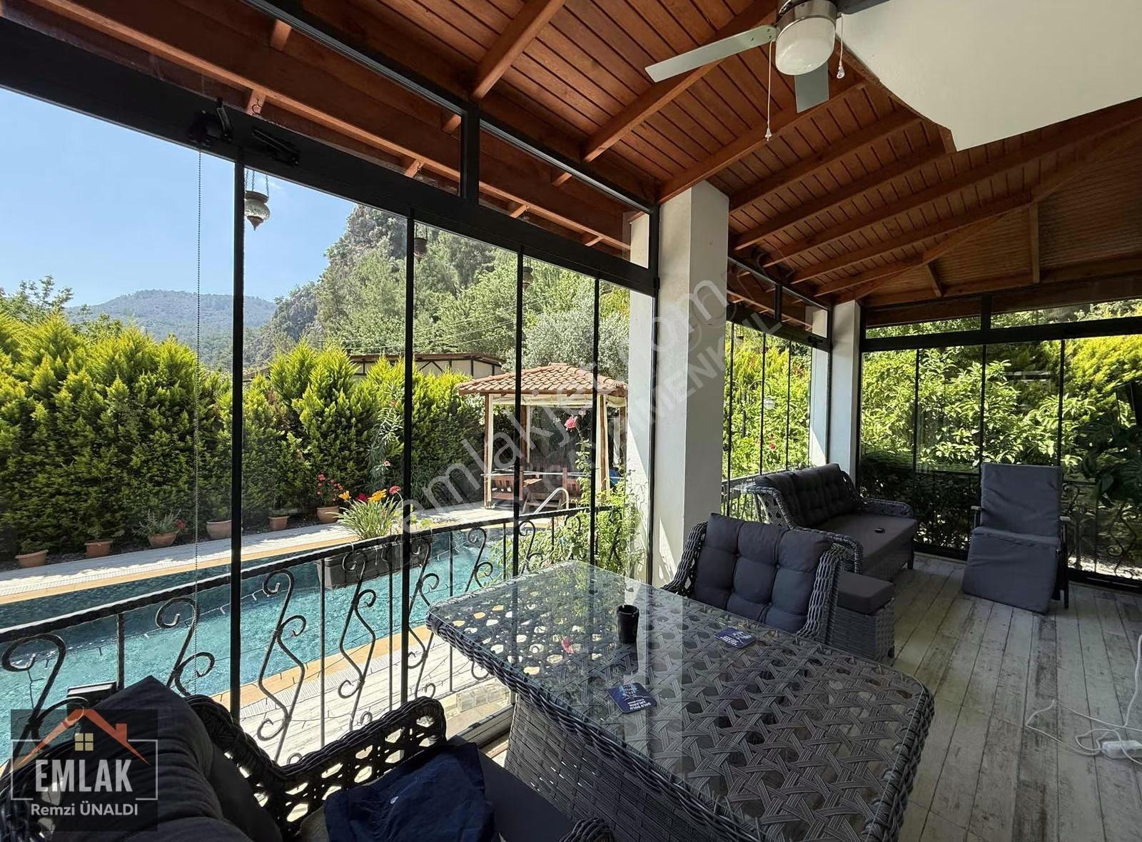 Özel Havuzlu Müstakil Villa, Doğayla İç İçe Yaşam - Görsel 13