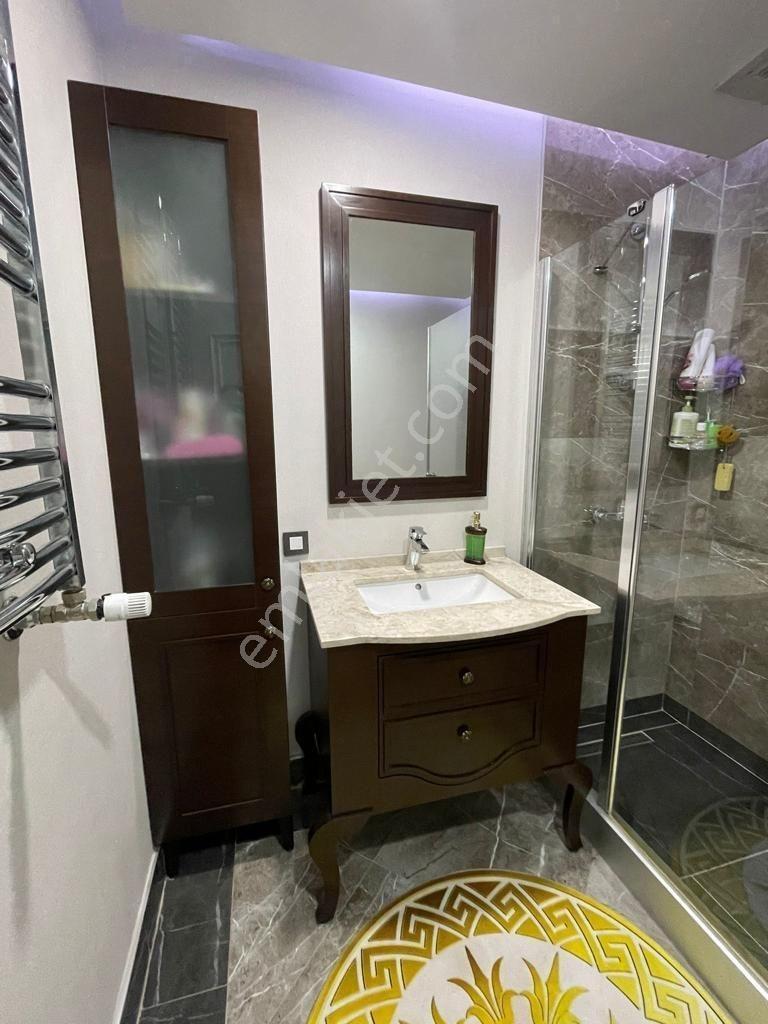 Viaport Venezia Da İçi Özel Yapılı Kiralık Lüks 4+1 Çamaşırdaire - Görsel 13