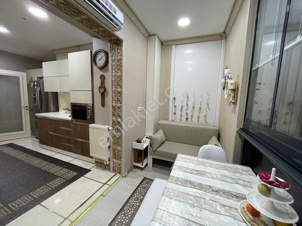 Viaport Venezia Da İçi Özel Yapılı Kiralık Lüks 4+1 Çamaşırdaire - Görsel 7