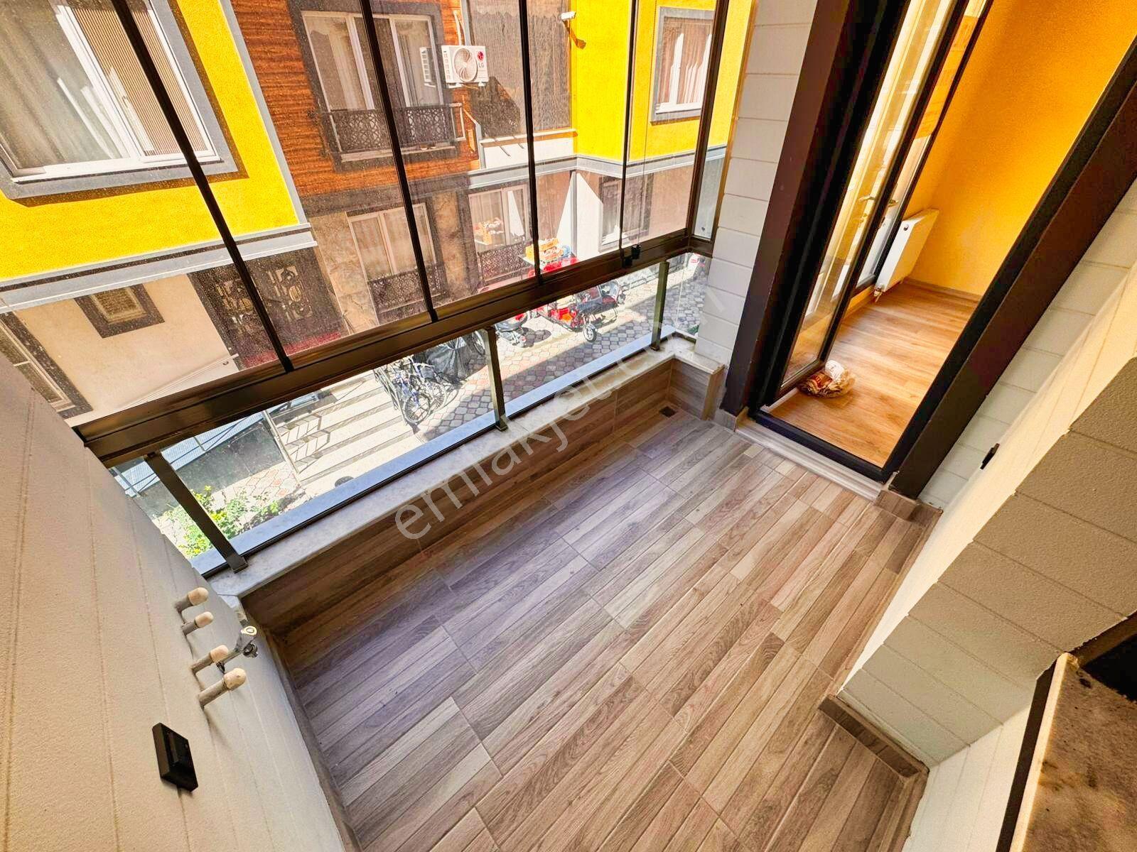 Aktif'ten Akçay'da Satılık Nezih Muhitte Beyaz Eşyalı Harika Geniş 1+1 Daire - Görsel 26