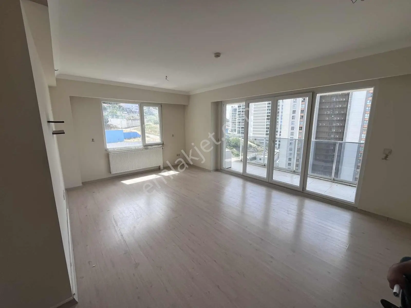 Maltepe Zümrütevler Marmaroom Sitesi 2+1 98 M2 Deniz Manzaralı - Görsel 2