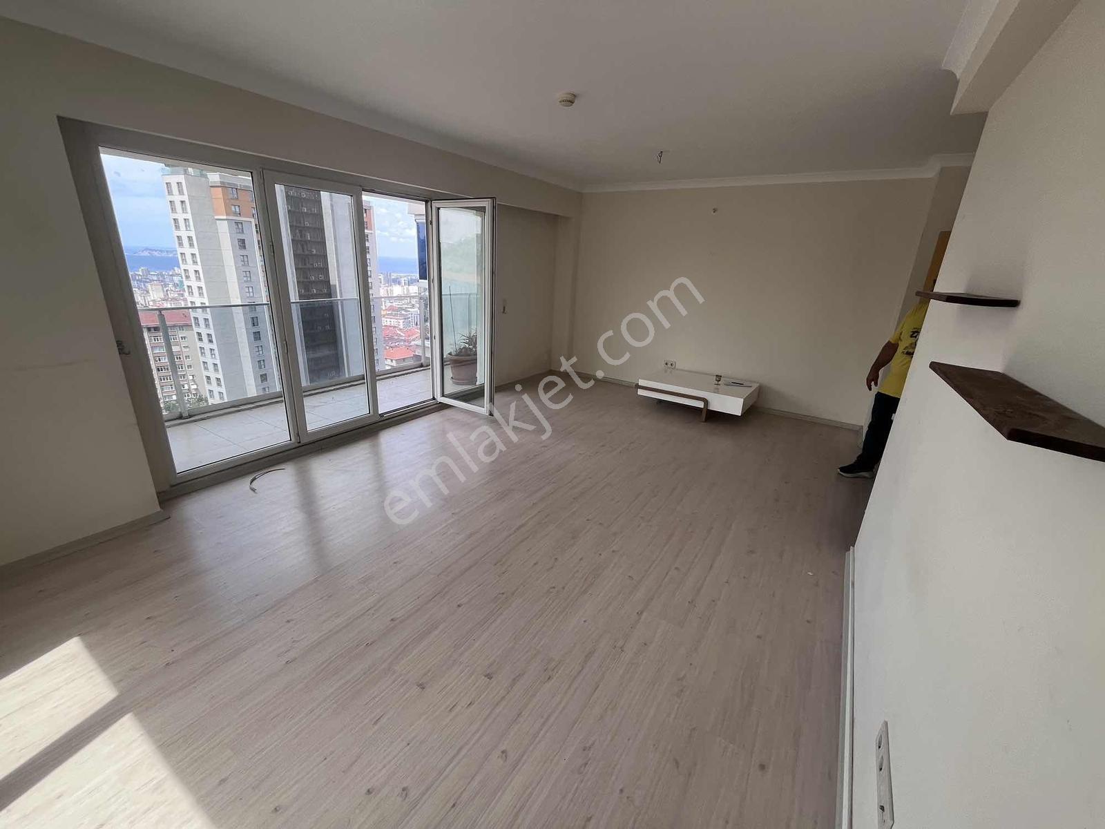 Maltepe Zümrütevler Marmaroom Sitesi 2+1 98 M2 Deniz Manzaralı - Görsel 7