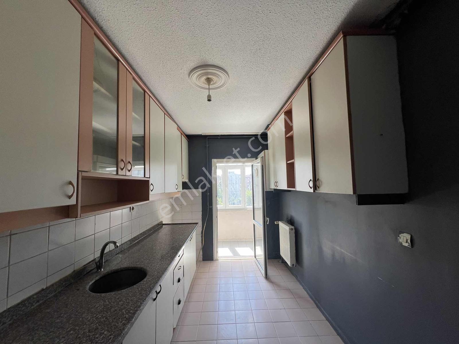 Yıldırım Beyaztta Okullar Bölgesinde 3+1 Geniş Kullanışlı Daire - Görsel 12