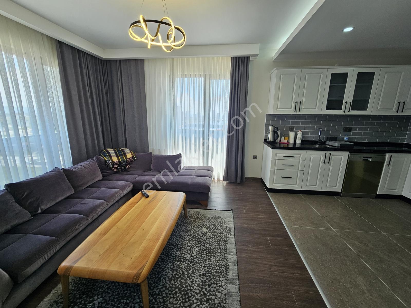İncek Taşpınar/bulvar Yanı/eşyalı/satılık Çift Cephe 1+1 Daire - Görsel 3