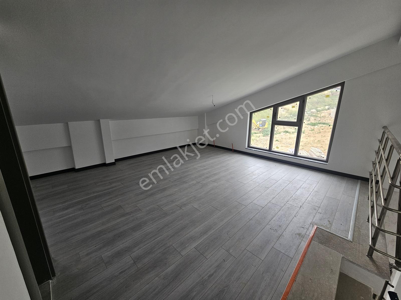 Alaçatı'dan/incek Kızılcaşar'da/ 2+1 Kiralık Dubleks Daire - Görsel 3