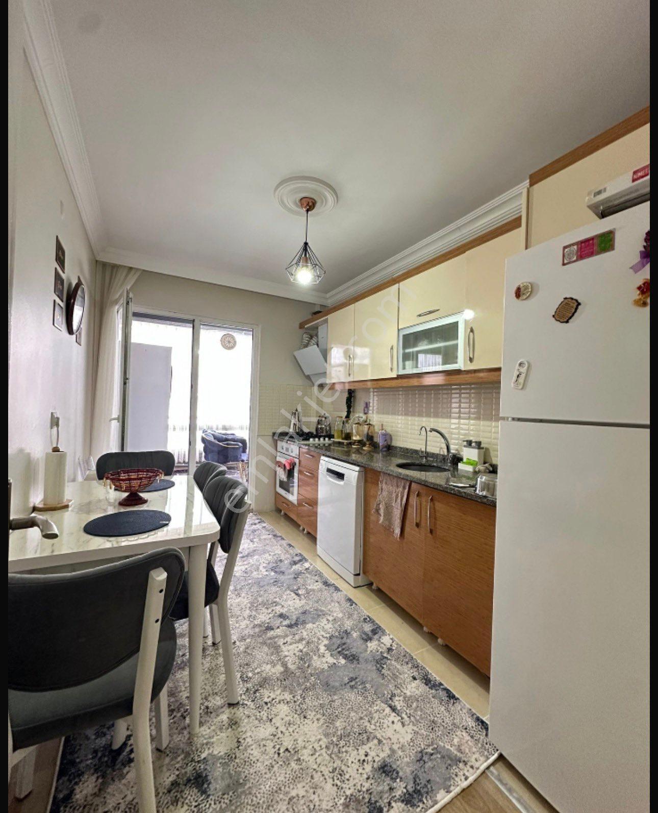 Kemaletin Mahalesinde Kıra Geniş Balkonlu Kiralık 2+1 Daire - Görsel 15