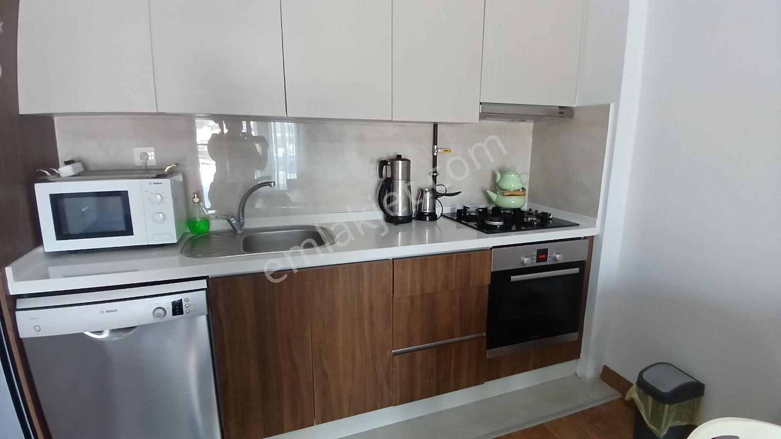 Kadınlardenizinde Havuzlu Sıtede Eşyalı Kiralık Daire - Görsel 6