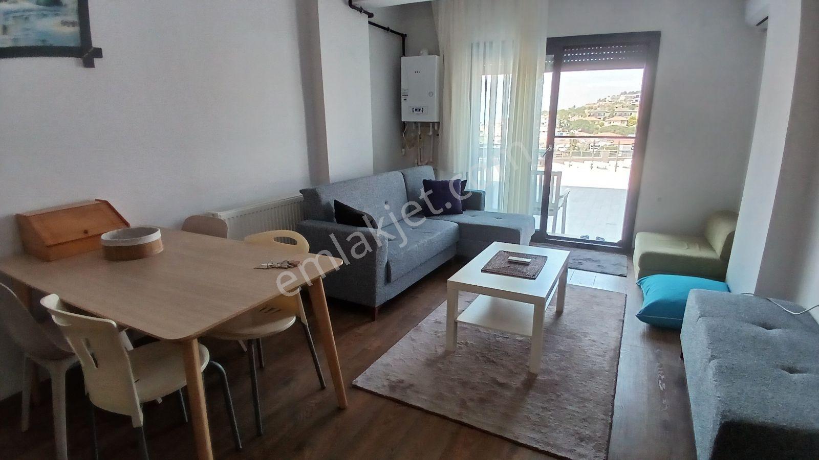 Kadınlardenizinde Havuzlu Sıtede Eşyalı Kiralık Daire - Görsel 7