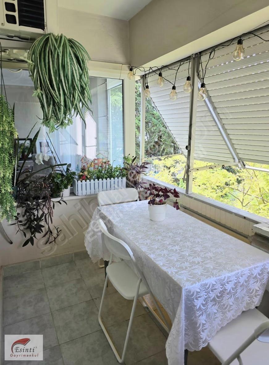 Acıbadem'de Kiralık 3+1 Daire: Sadıka Sabancı Sitesi, 100m² Net - Görsel 2
