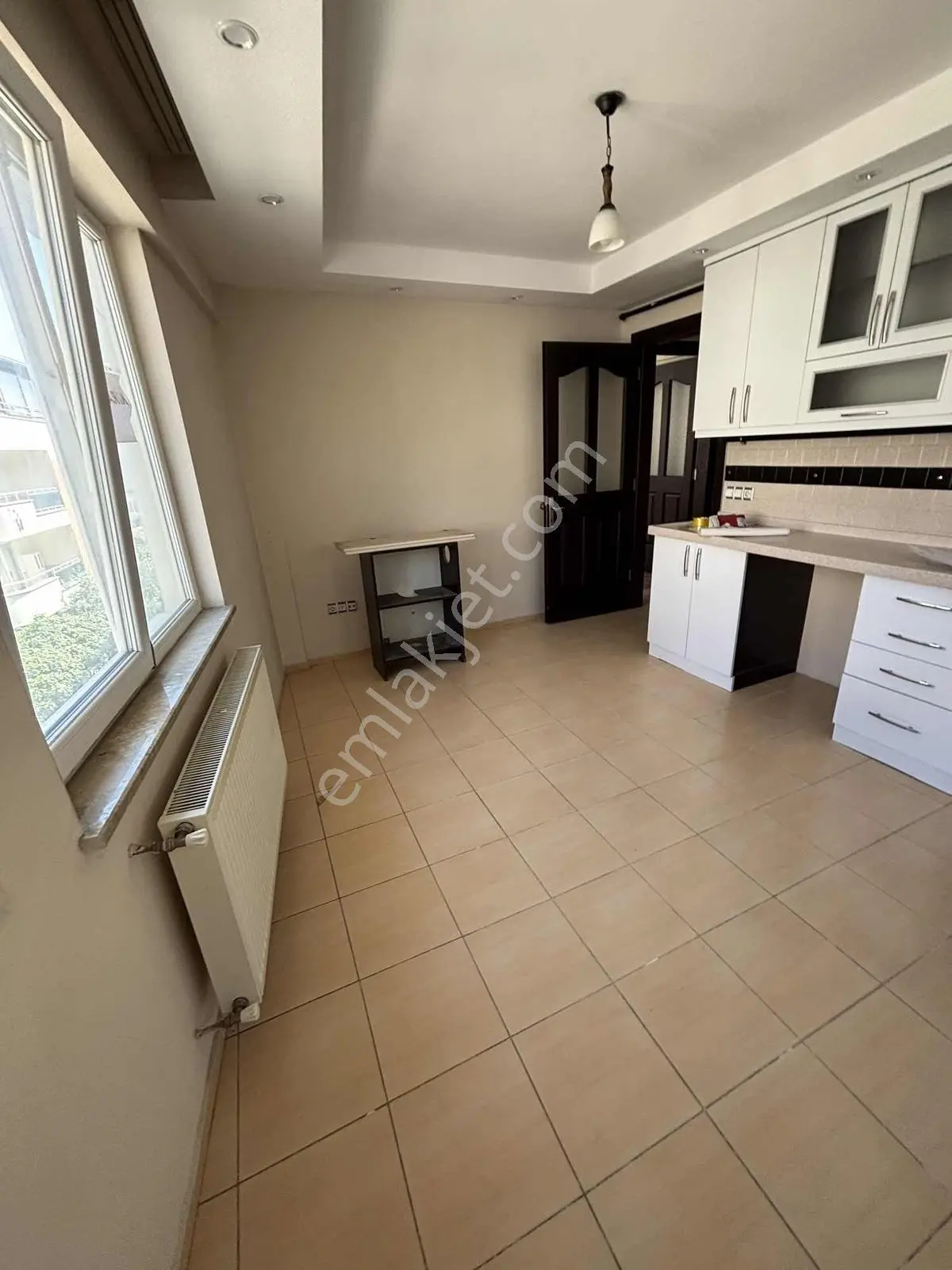 Kaan Emlak Tan 3 + 1 Ara Kat Yeni Evleneceklere Kiralık Daire - Görsel 3