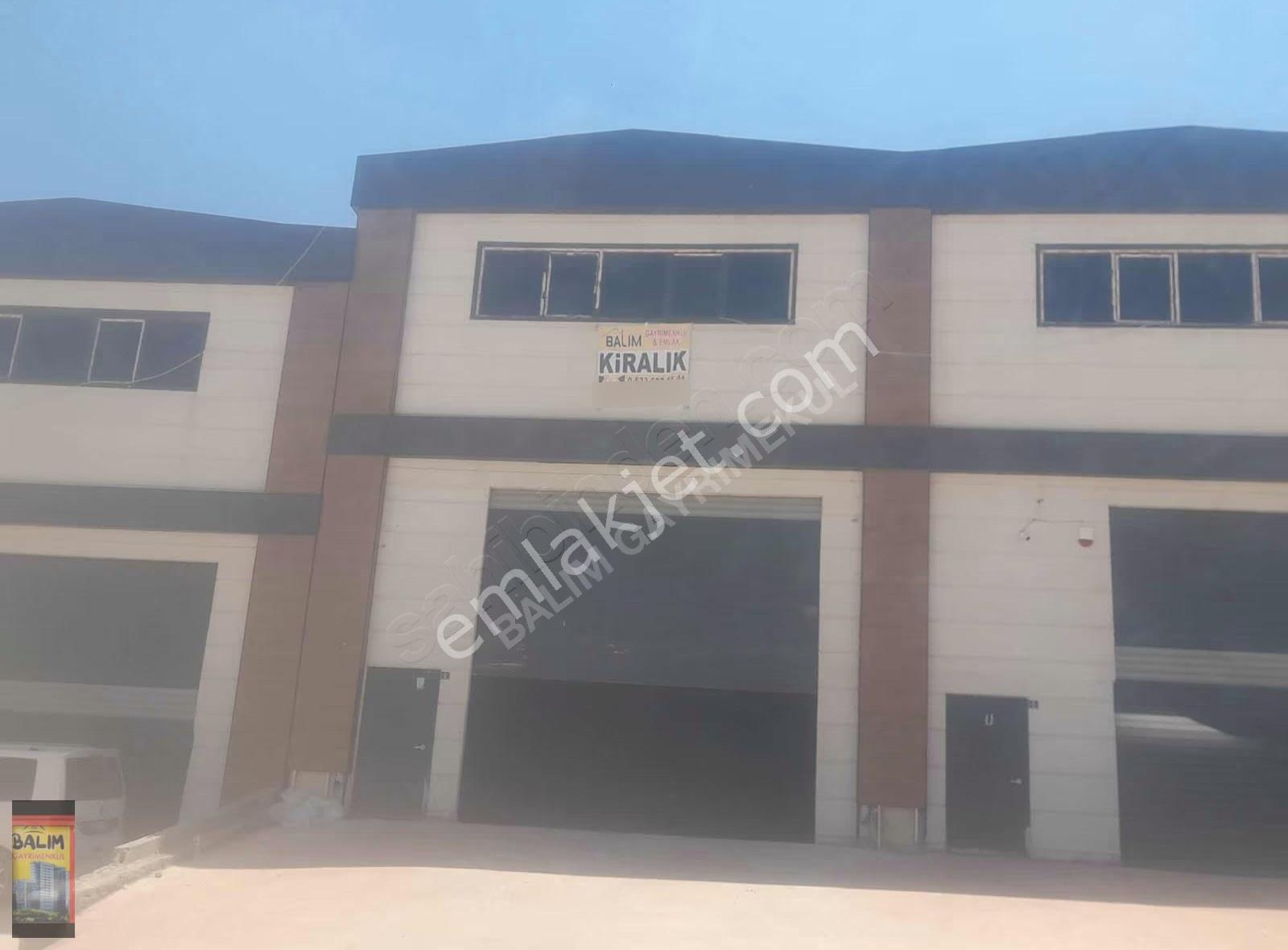 Halıcılar Sitesi'nde Kiralık İş Yeri - Görsel 2