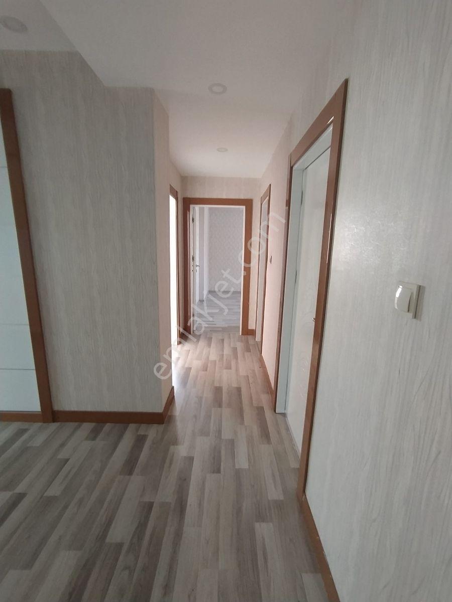 Araştirma Arkası Satılık Ful Yapili 4+1 - Görsel 8