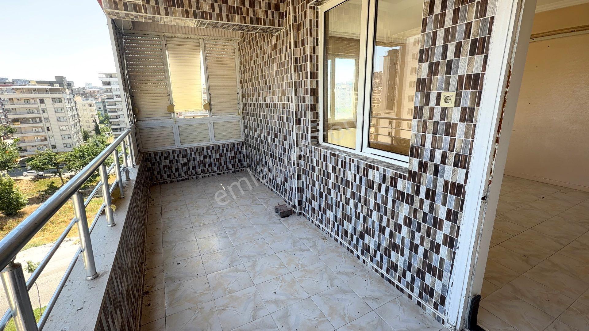 Bkc ‘den Karşıyaka’da 3+1 Kiralık Ara Kat Köşebaşı Havalesiz - Görsel 7