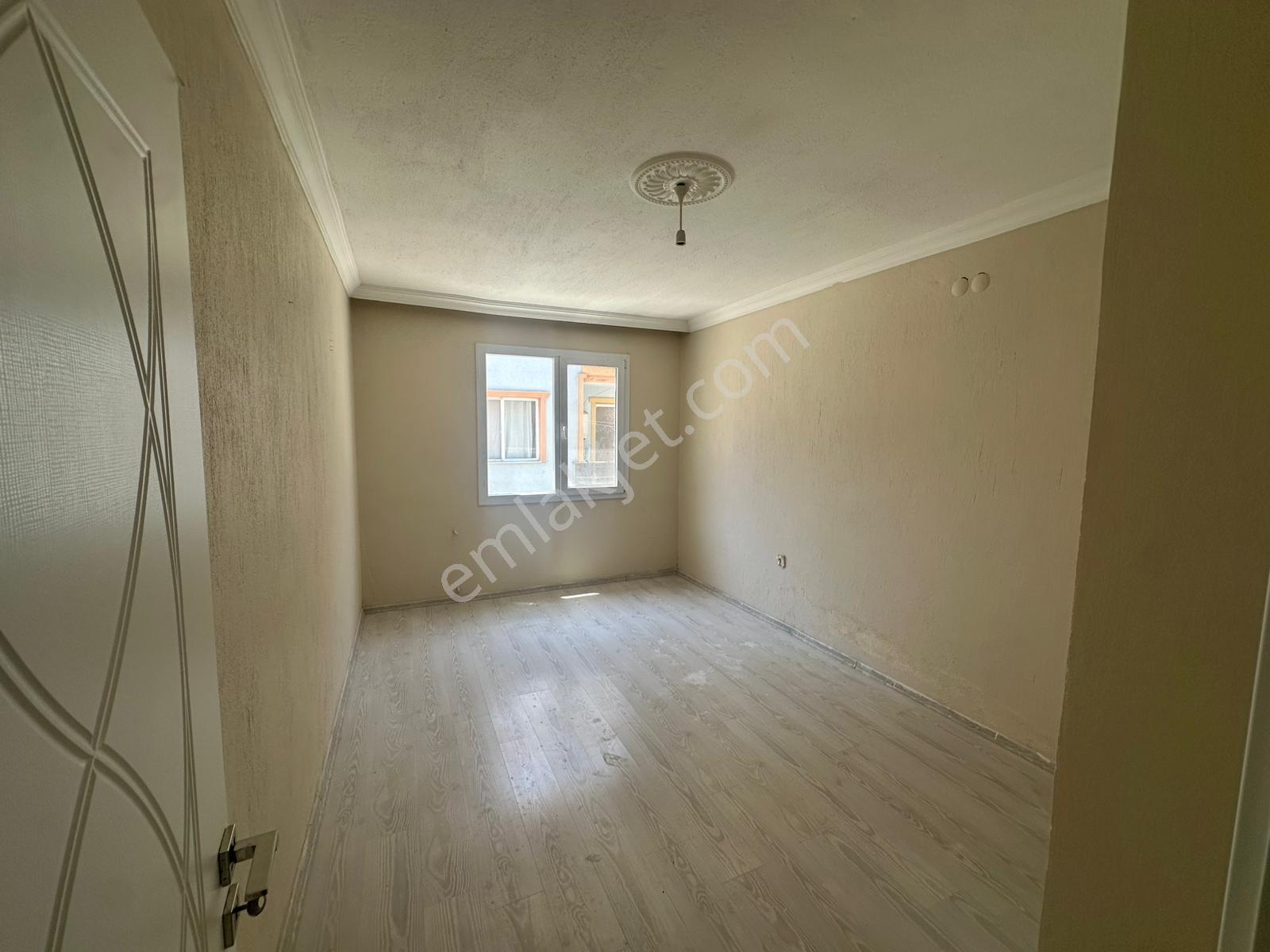 Foça Bağarası Hacıveli Mah. Kiralık 2+1 Bahçe Katı Daire - Görsel 21