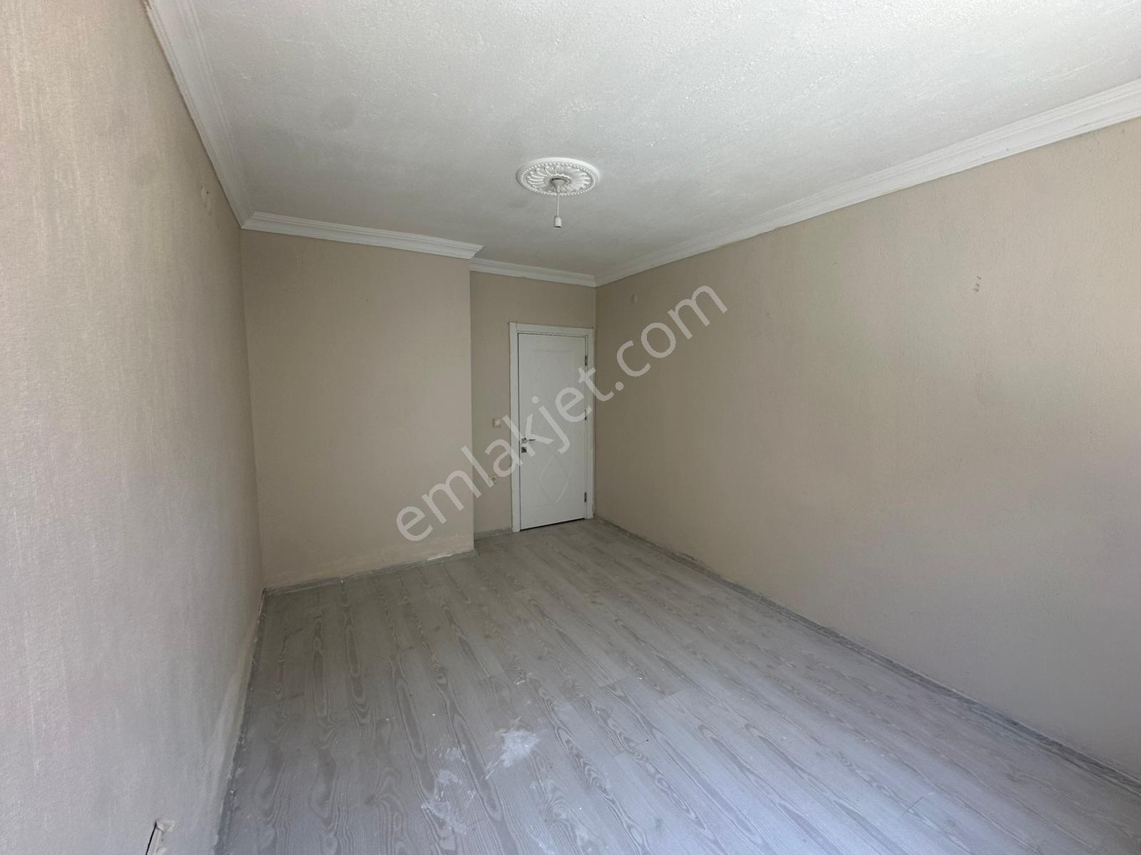 Foça Bağarası Hacıveli Mah. Kiralık 2+1 Bahçe Katı Daire - Görsel 23