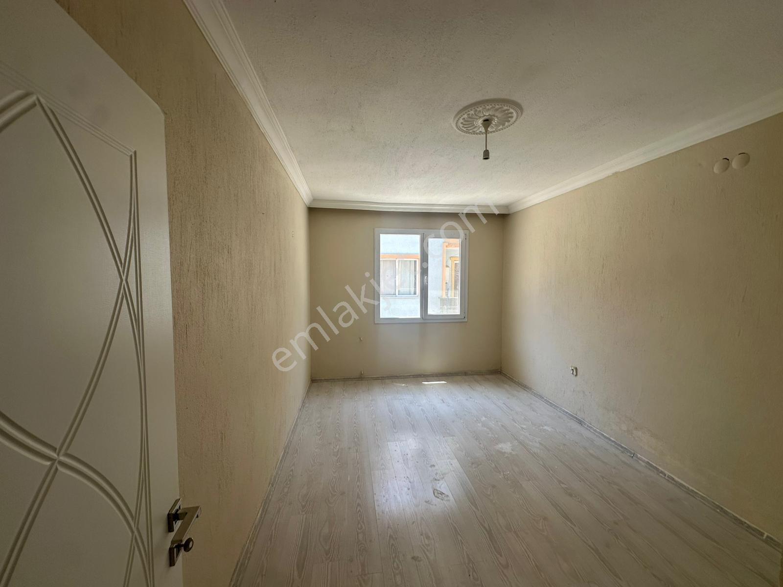Foça Bağarası Hacıveli Mah. Kiralık 2+1 Bahçe Katı Daire - Görsel 25