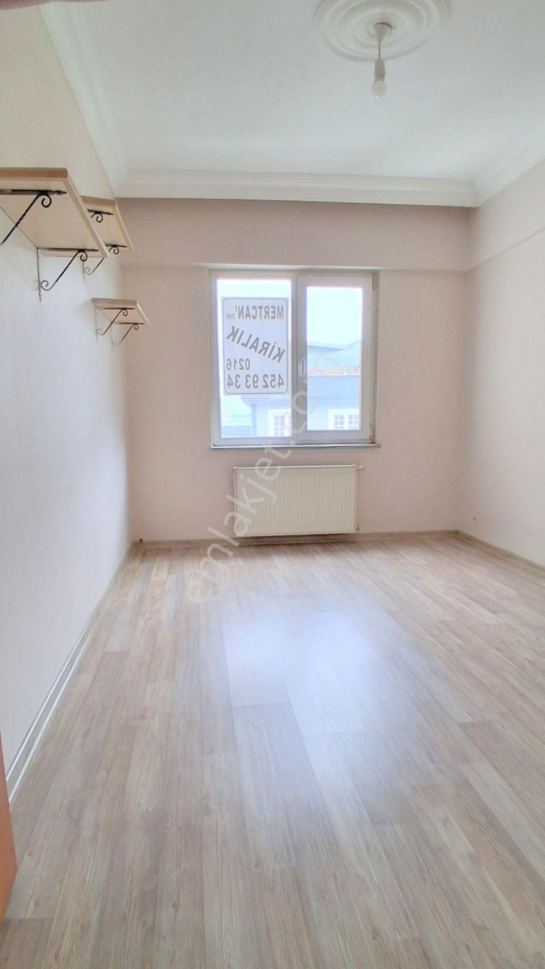 Mertcan'dan Cadde 1dk Metro 5dk Açık Balkonlu 3+1 Daire - Görsel 14