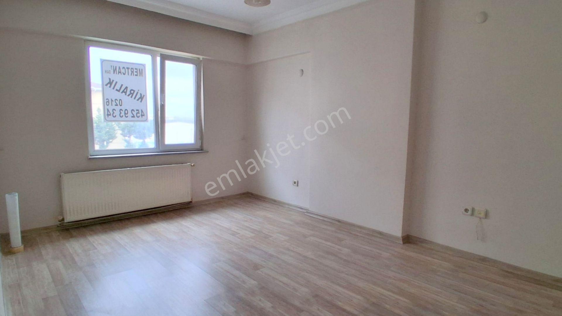 Mertcan'dan Cadde 1dk Metro 5dk Açık Balkonlu 3+1 Daire - Görsel 9