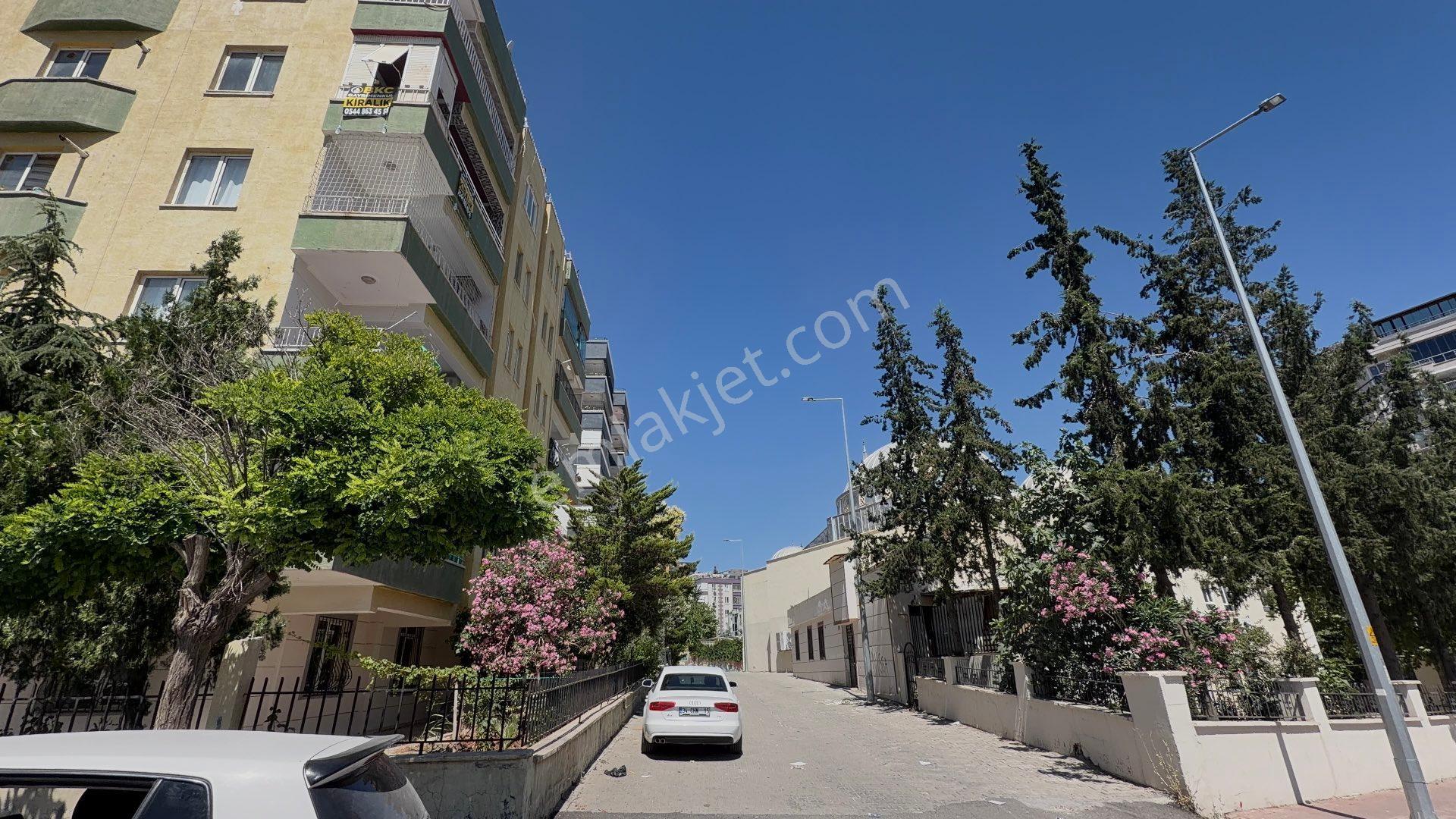 Bkc’ Den Karaköprü Karşıyaka’da 3+1 Kiralık Köşebaşı Havalesiz - Görsel 27