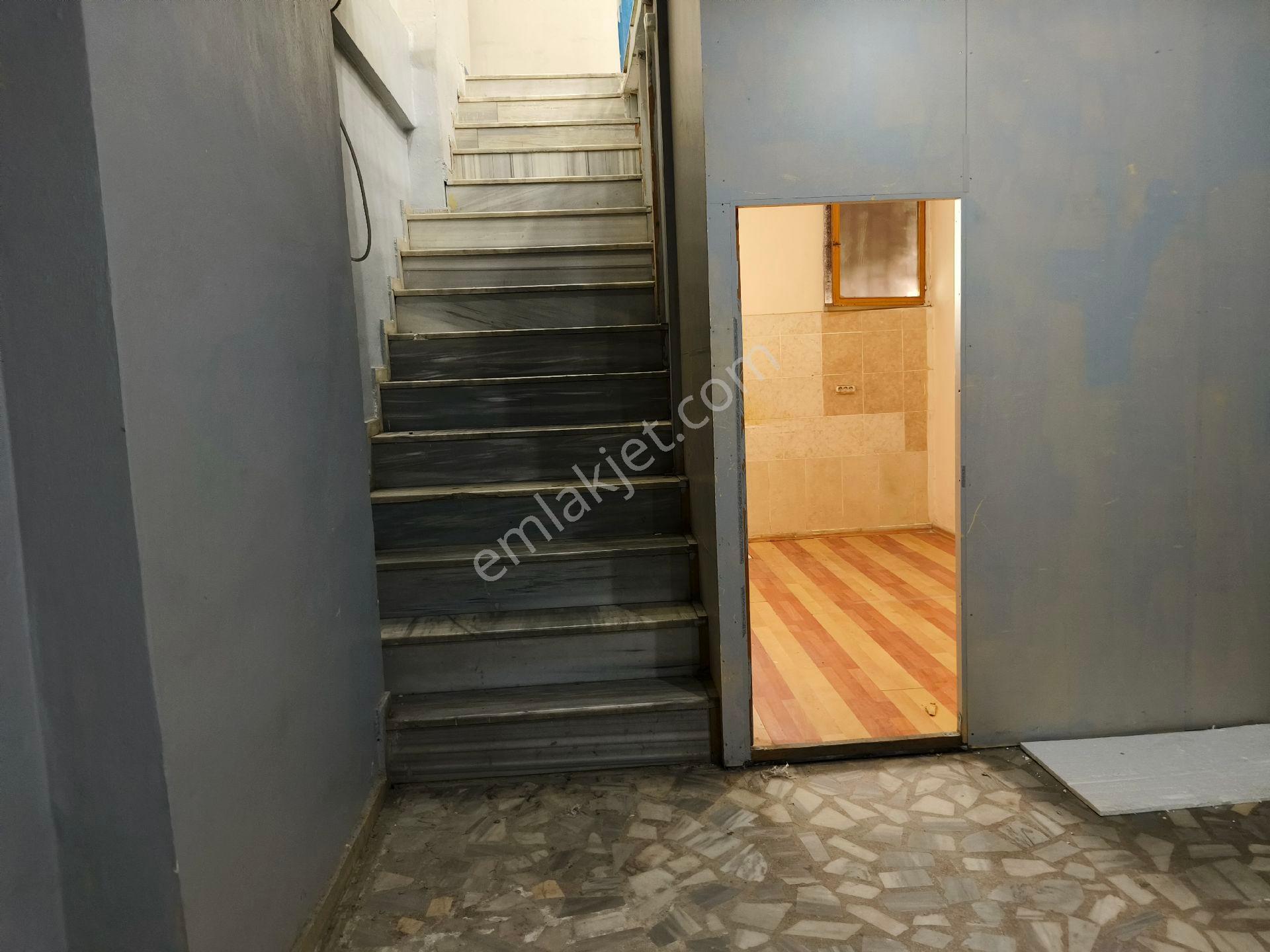 Güneyden Tülin Cadd.de 350m2 Depolu Dükkan - Görsel 22