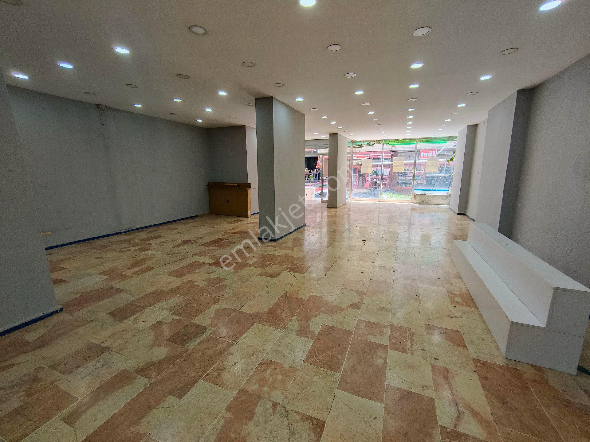 Güneyden Tülin Cadd.de 350m2 Depolu Dükkan - Görsel 3