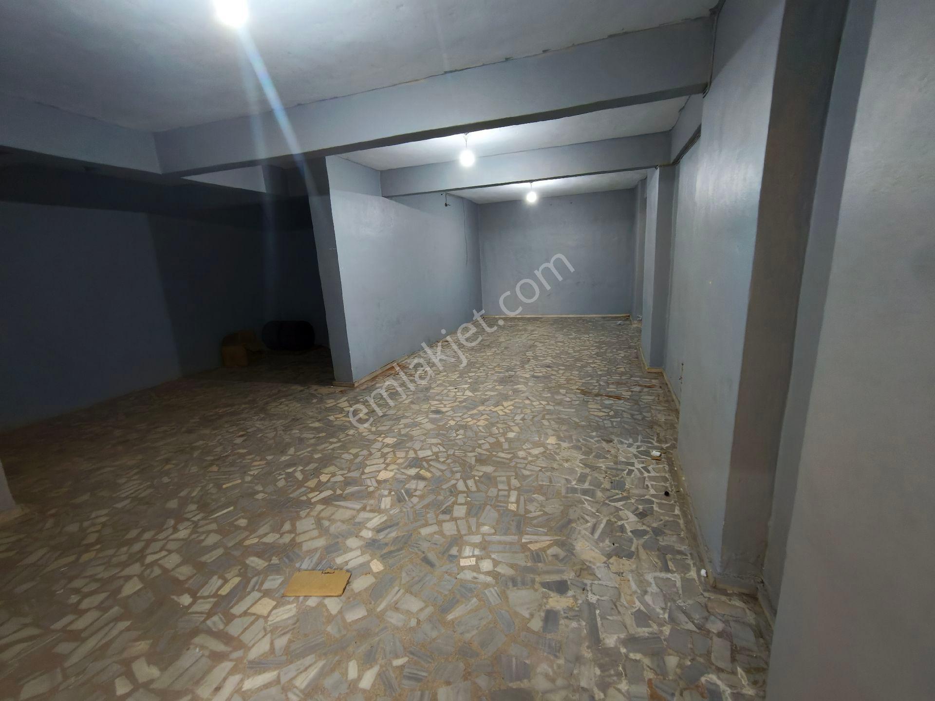 Güneyden Tülin Cadd.de 350m2 Depolu Dükkan - Görsel 15