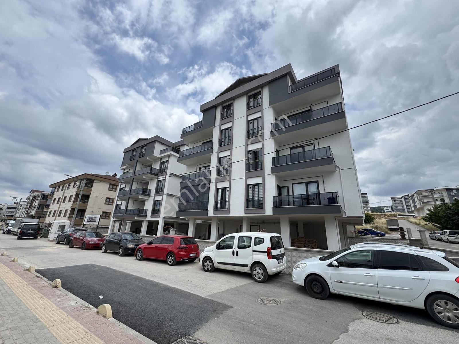 Demirtaş Sakarya Mah. Asansörlü Sıfır Geniş Lüks Kiralık 2+1 - Görsel 10