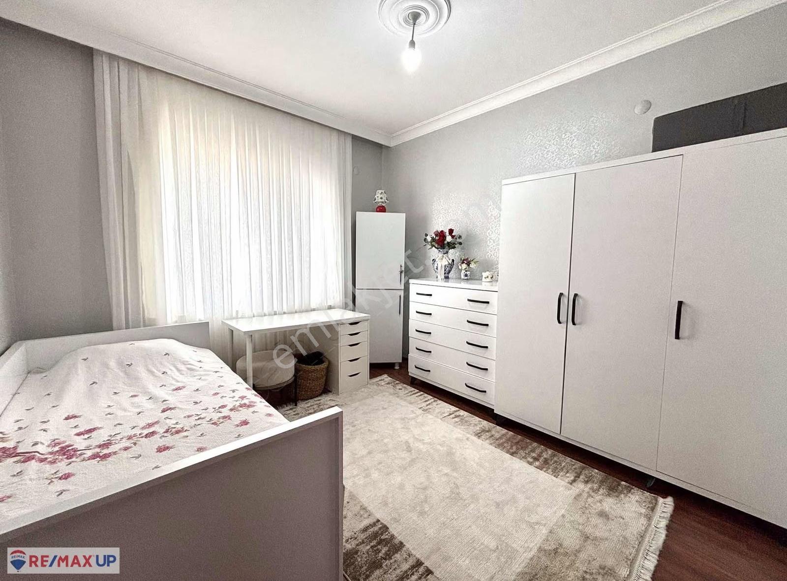 Şehir İçinde Villa Konforu! Adatepe Villalarında Şömineli 5+1 - Görsel 35