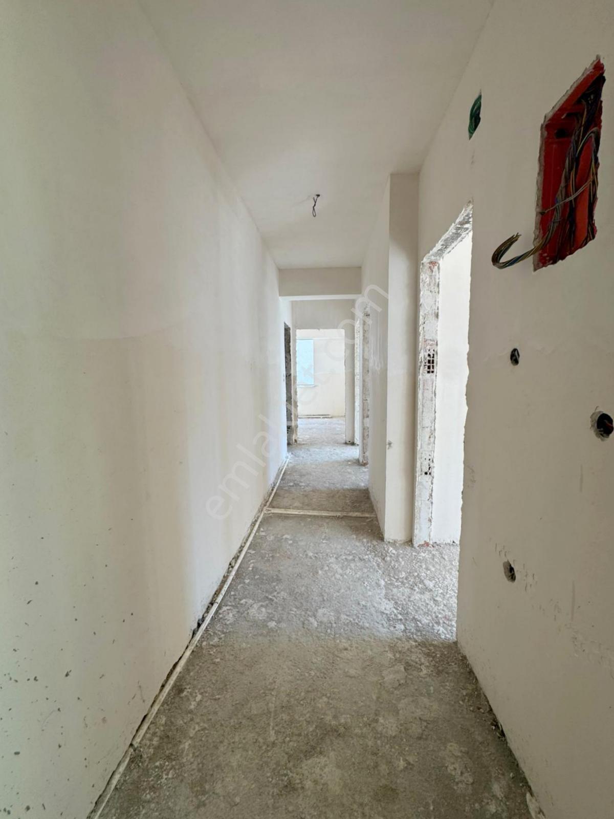 Mertcan'dan Caddeye 1dk Açık Balkonlu Sıfır 2+1 Daire - Görsel 9
