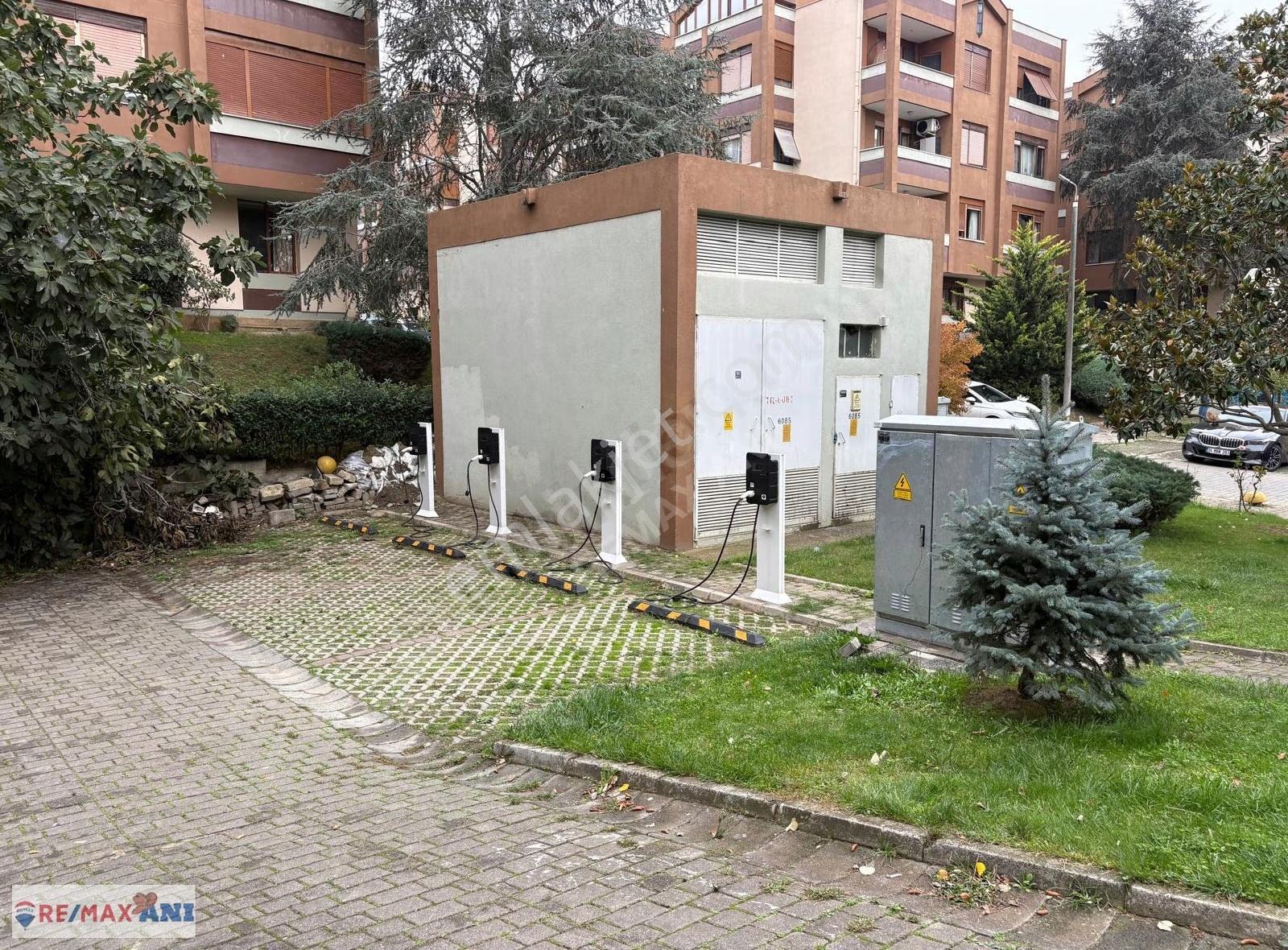 Remax Anı 'dan Çengelköy Orme Sitesi 'nde Kiralık 2+1 Daire - Görsel 15