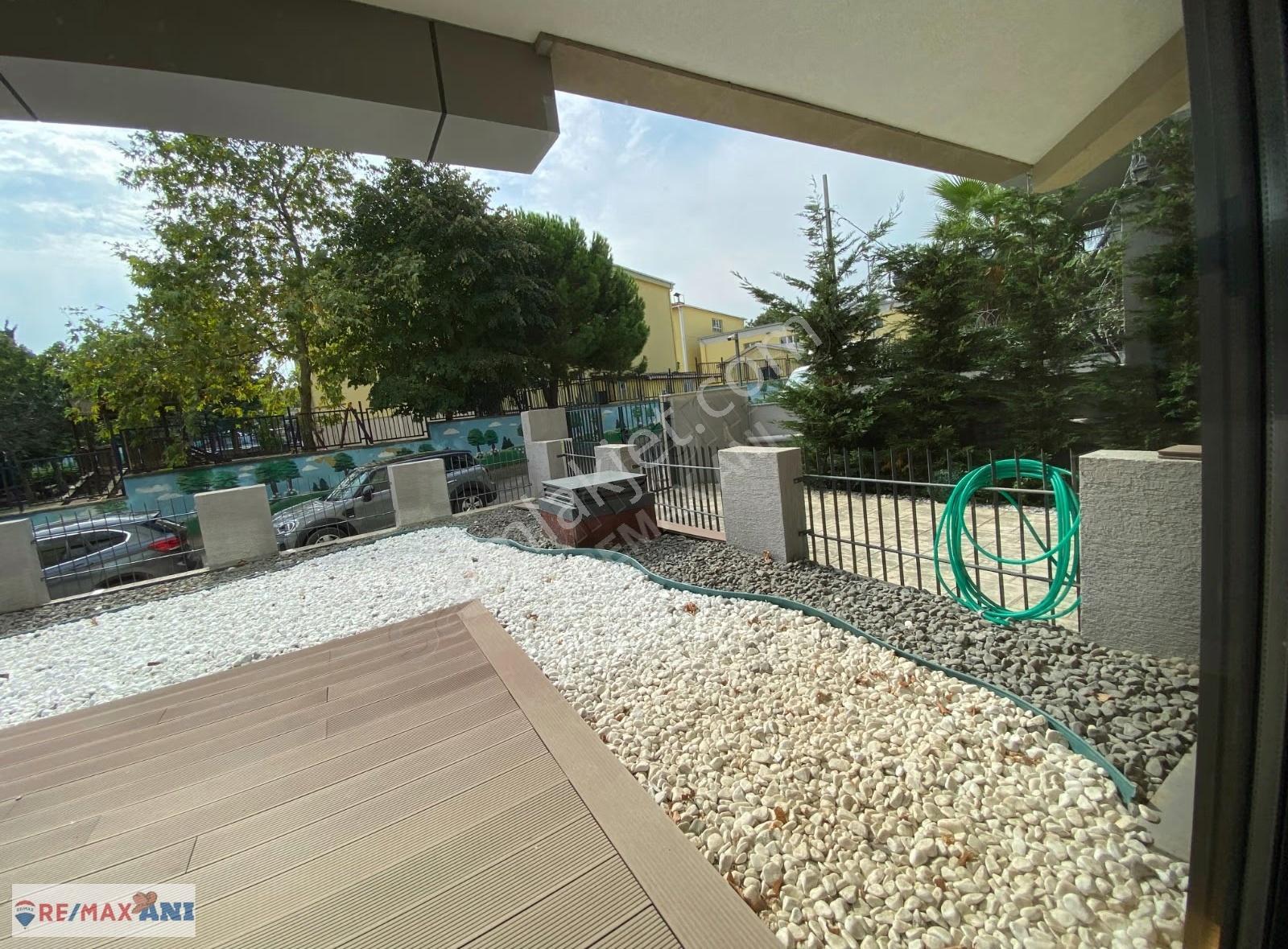 Çengelköy Bahçelievler 'de Bahçe Katı Kiralık 2+1 Daire - Görsel 10