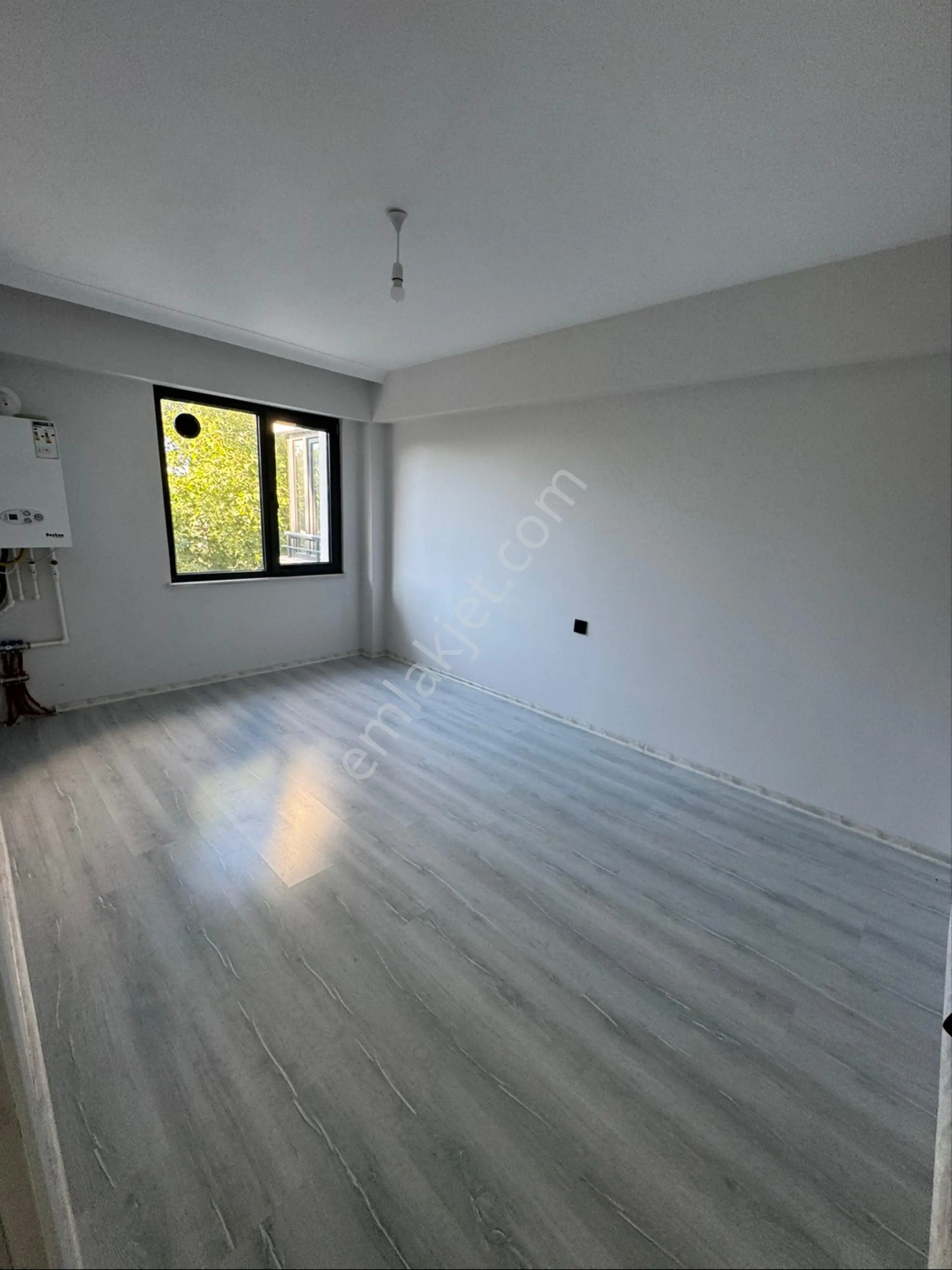 P&r Gayrimenkul'den Bandırma Yeni Mah. Kiralık 1+1 Daire | Merkeze Yakın, Sıfır Bina - Görsel 3