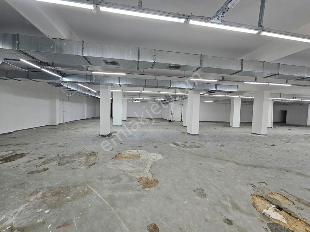 Esenyurt Yeşilkent Mh Çok Amaçlı Kullanıma Uygun 1.350 M2 İşyeri - Görsel 14