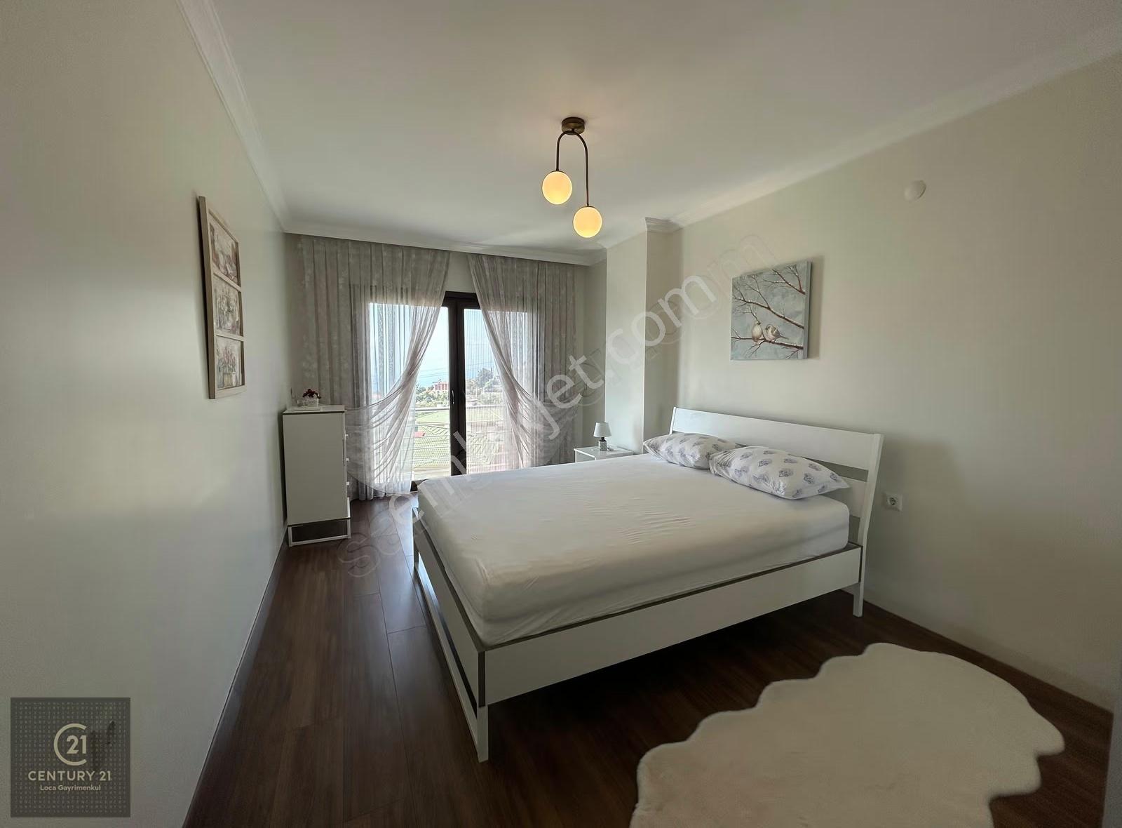 C21 Loca'dan Altınoluk'ta Deniz Manzaralı Havuzlu Müstakil Villa - Görsel 5