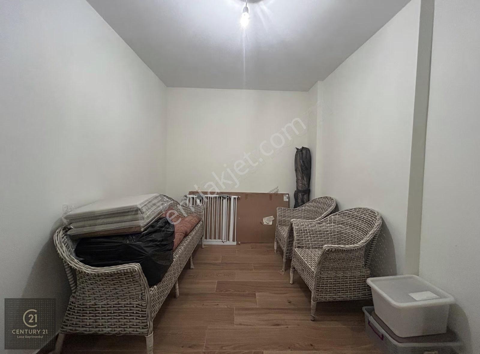 C21 Loca'dan Altınoluk'ta Deniz Manzaralı Havuzlu Müstakil Villa - Görsel 17