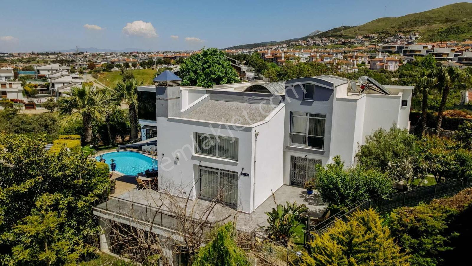 Kaliteyi Ve Konforu Sevenlere Özel Bir Villa - Görsel 2