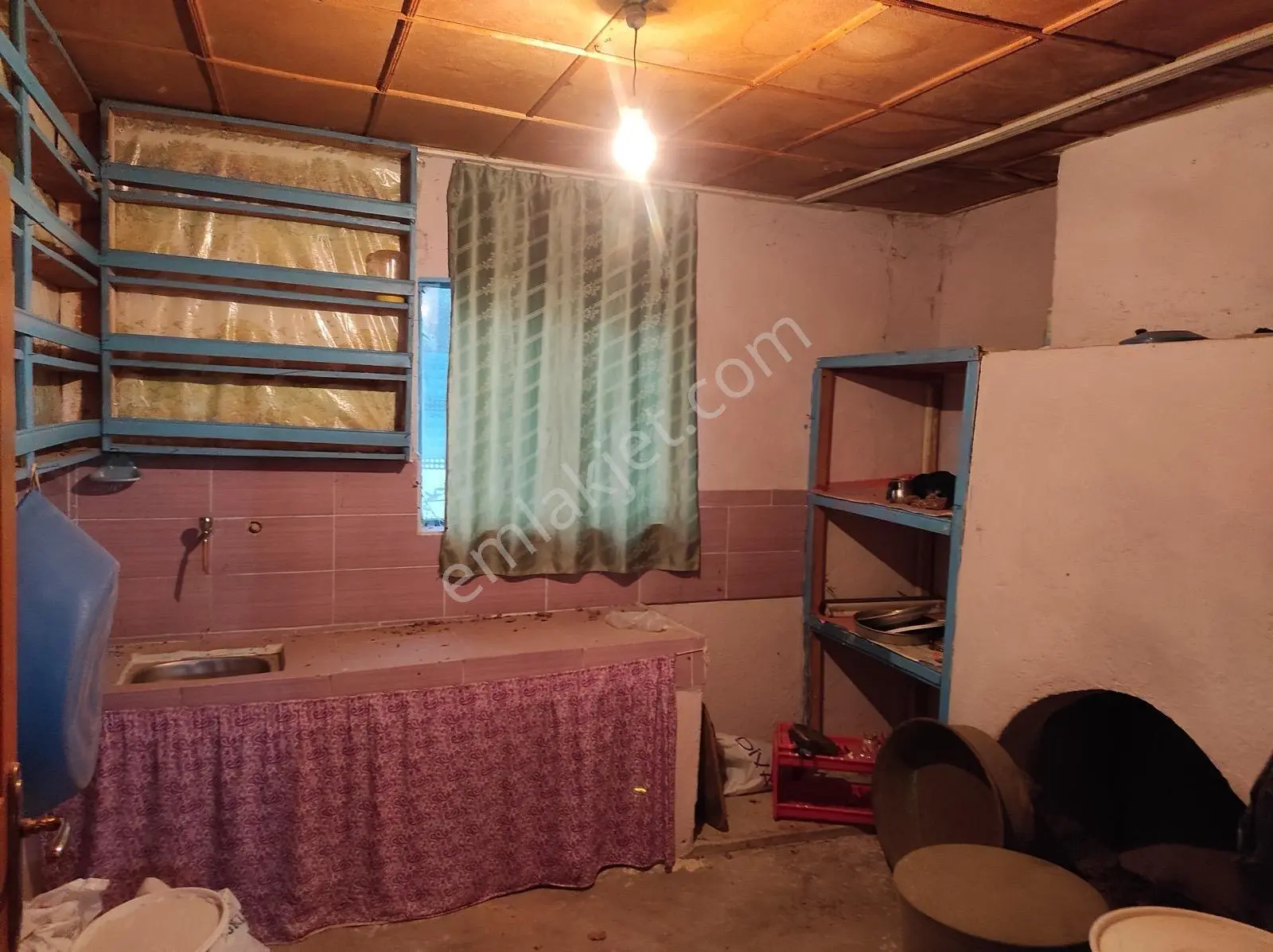 Uşak Eşme Dereli Köyünde Satılık Müstakil Köy Evi - Görsel 3