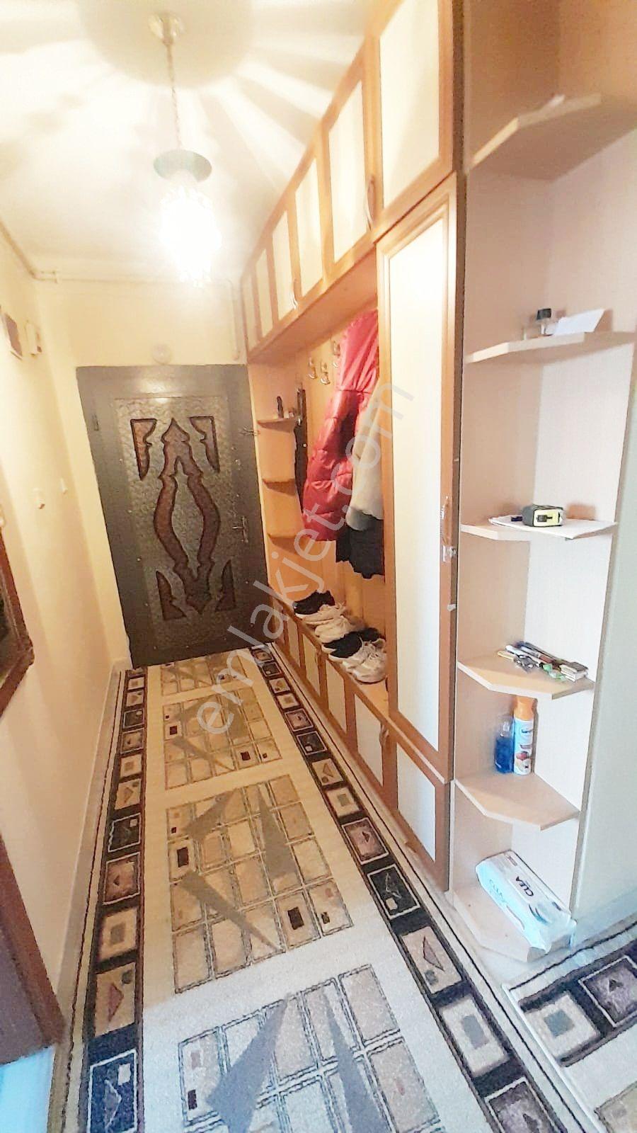 Gerede Dayıoğlu Mahallesi'nde Eşyalı 3+1 Kiralık Daire - Görsel 8