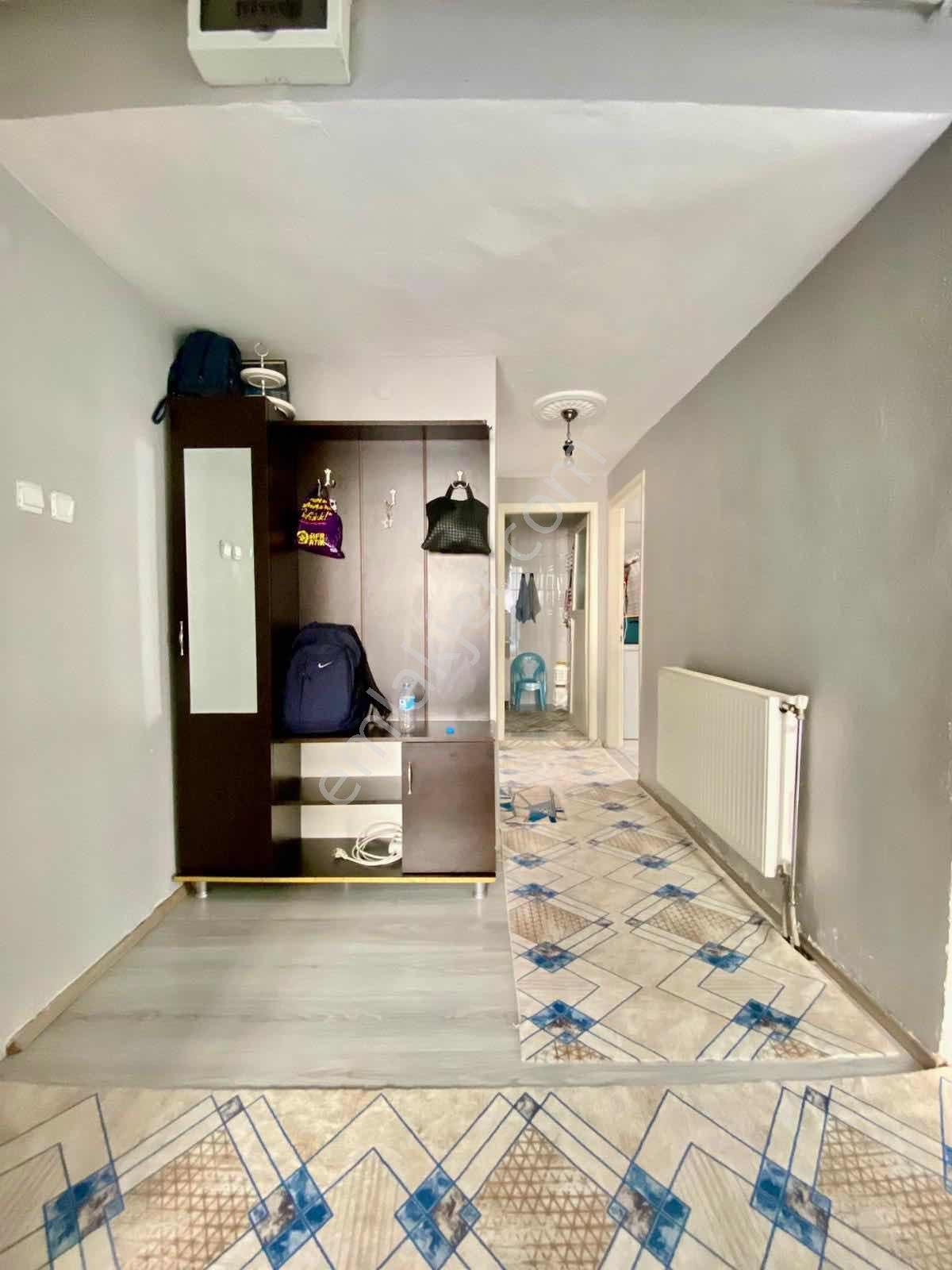 Reşadiye Mahallesinde Ara Katta 3+1 Satılık Daire - Görsel 28