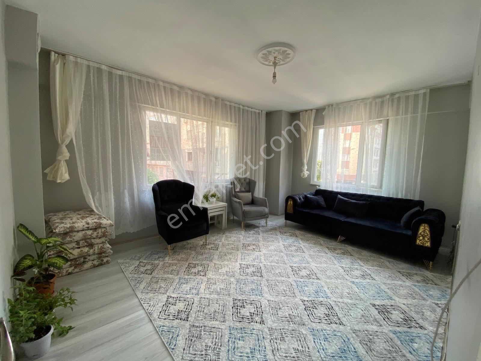 Reşadiye Mahallesinde Ara Katta 3+1 Satılık Daire - Görsel 26