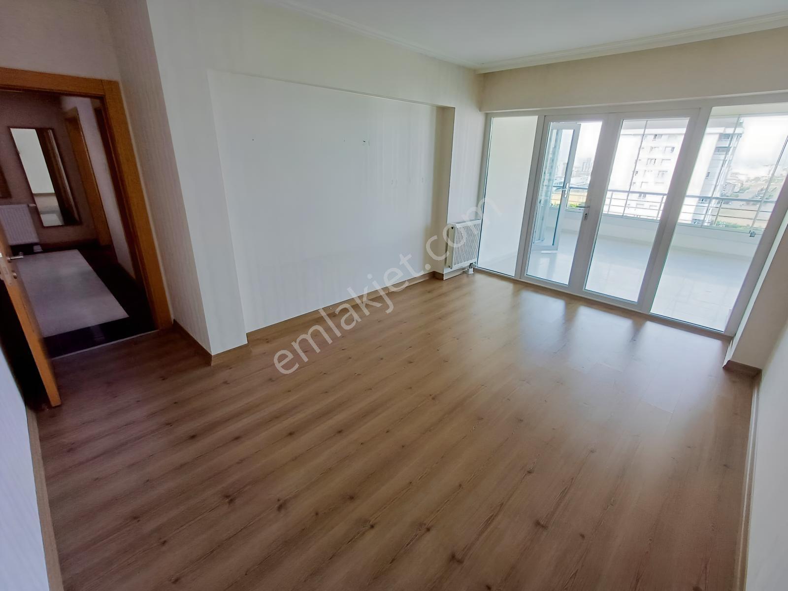 7/24 Güvenlik / Geniş Peyzajlı Sitede 4+1 Kiralık Daire - Görsel 22