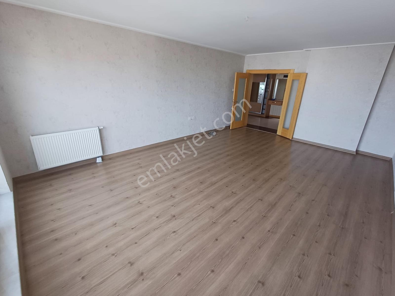 7/24 Güvenlik / Geniş Peyzajlı Sitede 4+1 Kiralık Daire - Görsel 20
