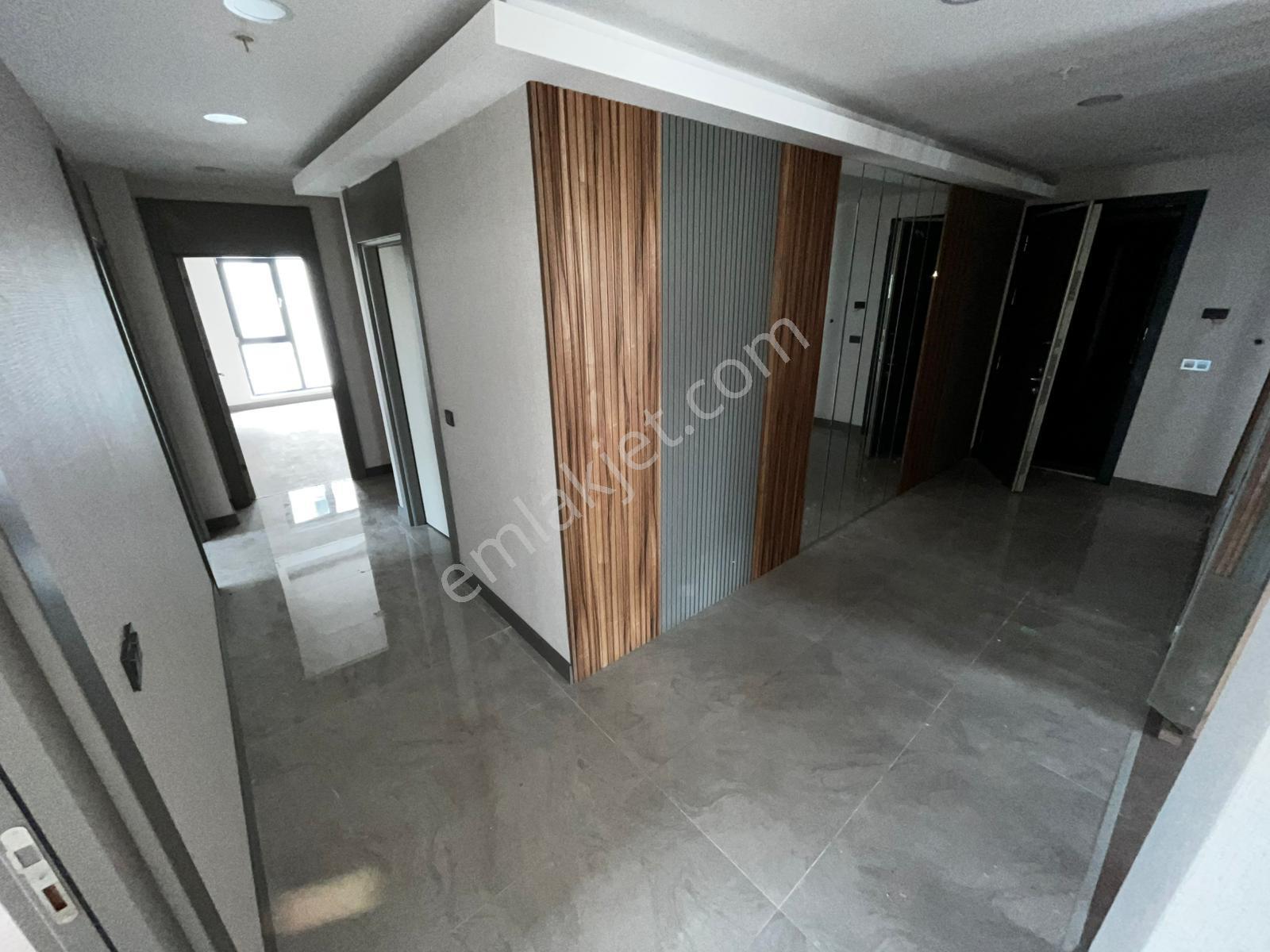 Ovacık'ta Sıfır Site İçinde Ultra Lüks 4+1 8 Kat'ta Kiralık - Görsel 9