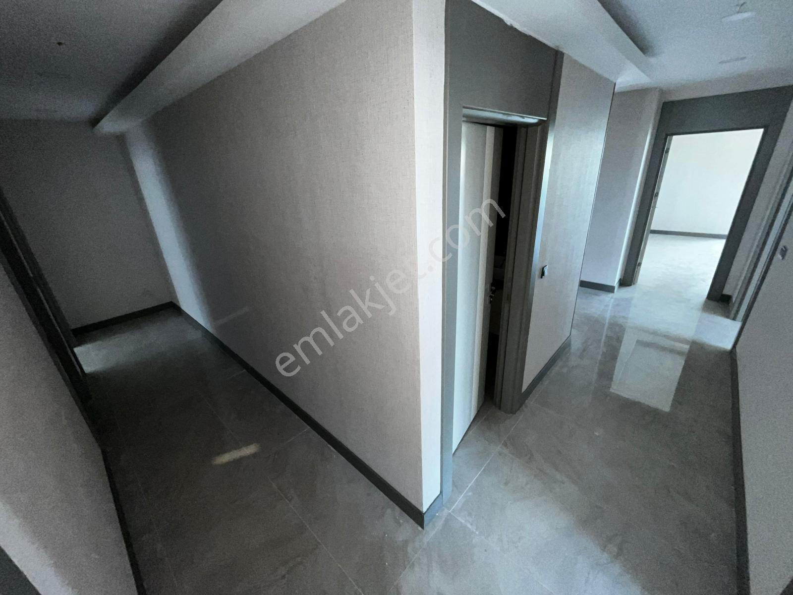 Ovacık'ta Sıfır Site İçinde Ultra Lüks 4+1 8 Kat'ta Kiralık - Görsel 10